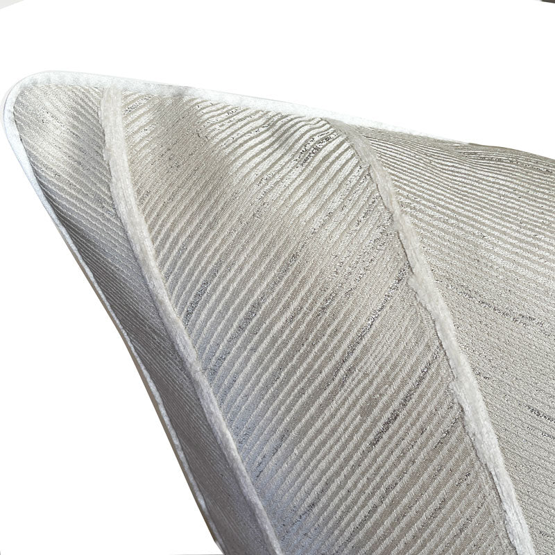 Vogue Luxe Cushion