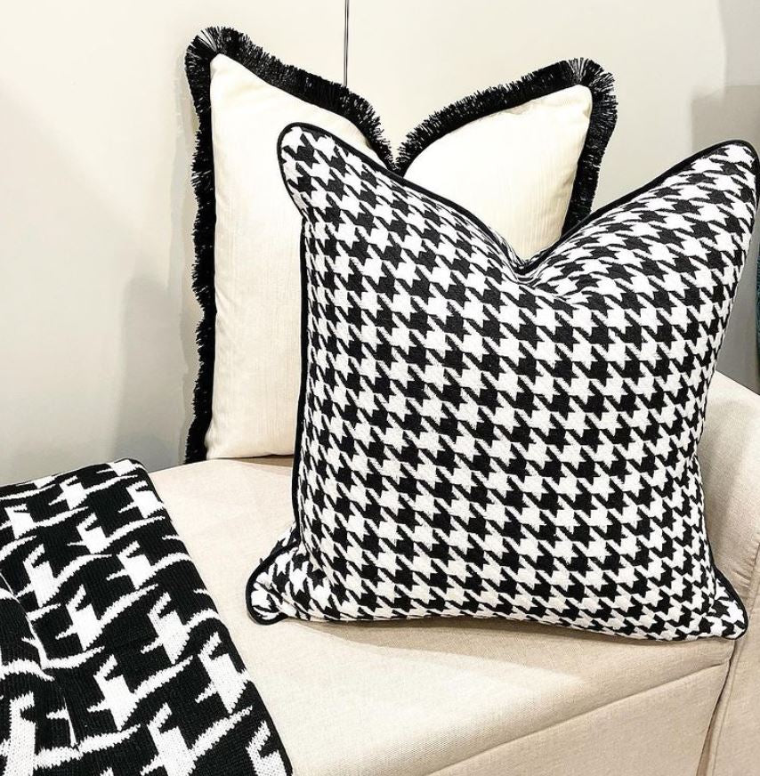 Houndstooth Pattern Cushion Cover Black & White, Luxurious Design, Indigo  Lane
